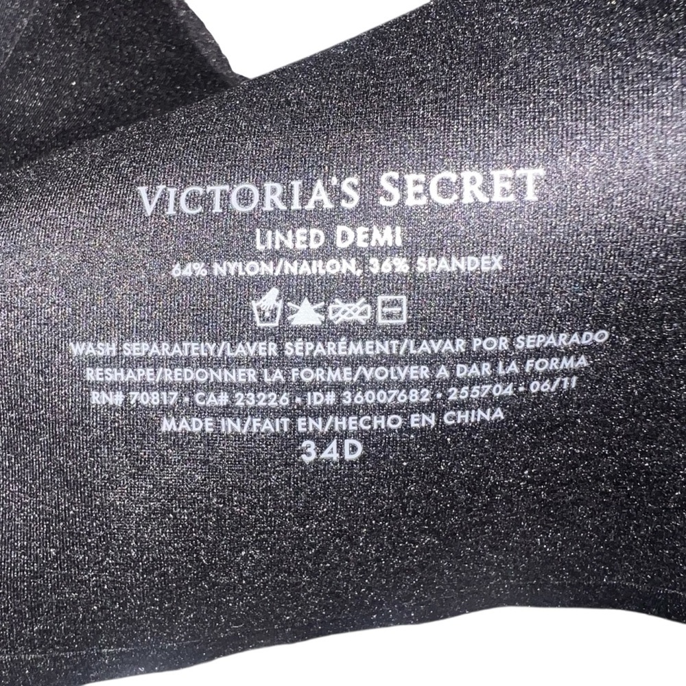 EUC Victoria's Secret Lined Demi Bra Smooth Black 34D Basic Normcore Comfortable - Picture 3 of 3